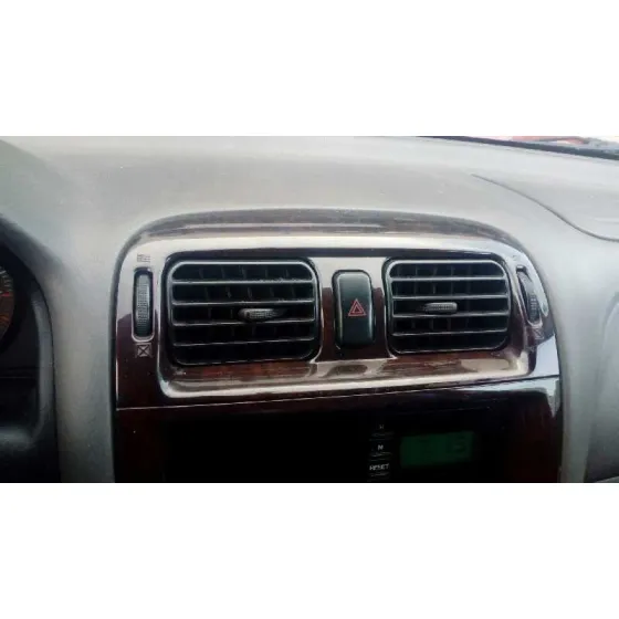 MAZDA 626 BERLINA (GF) '2001 2.0 T-DIESEL COMFORT VERDE