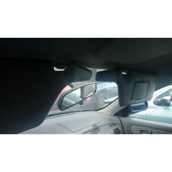MAZDA 626 BERLINA (GF) '2001 2.0 T-DIESEL COMFORT VERDE