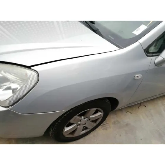 KIA CARENS (UN) '2006 CONCEPT PLATA