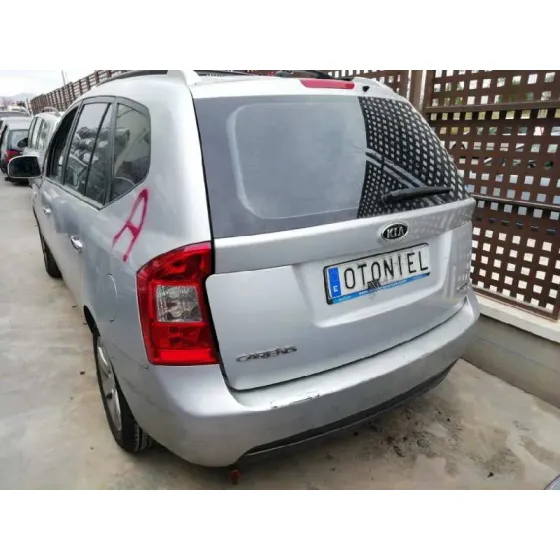 KIA CARENS (UN) '2006 CONCEPT PLATA