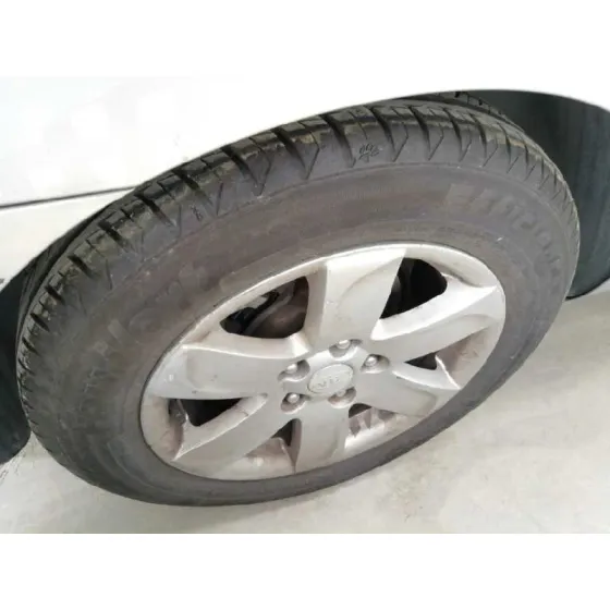 KIA CARENS (UN) '2006 CONCEPT PLATA