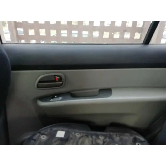 KIA CARENS (UN) '2006 CONCEPT PLATA