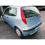 FIAT PUNTO BERLINA (188) FIAT PUNTO BERLINA (188) '2002 1.2 8V GRIS AZULON 1999