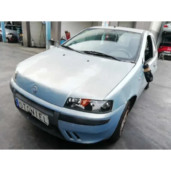 FIAT PUNTO BERLINA (188) '2002 1.2 8V GRIS AZULON