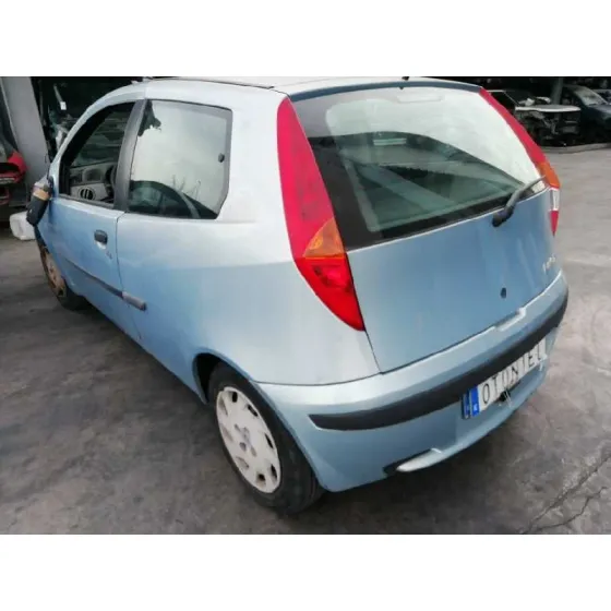 FIAT PUNTO BERLINA (188) '2002 1.2 8V GRIS AZULON