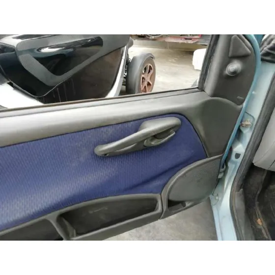 FIAT PUNTO BERLINA (188) '2002 1.2 8V GRIS AZULON
