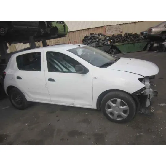 DACIA SANDERO '2013 AMBIANCE MUSIC BLANCO