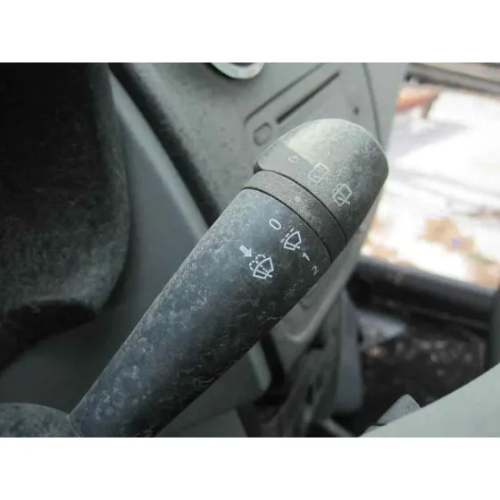 DACIA SANDERO '2013 AMBIANCE MUSIC BLANCO