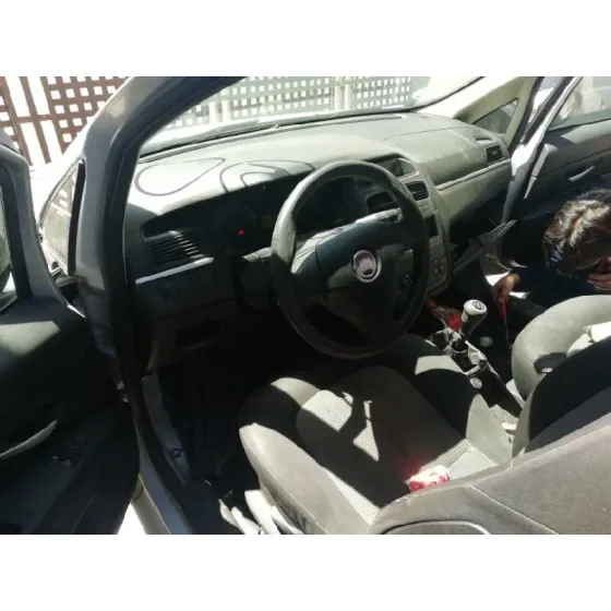 FIAT LINEA (110) '2007 EMOTION GRIS