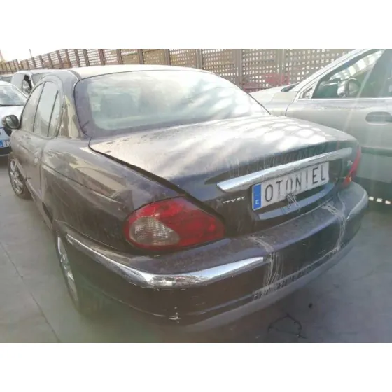 JAGUAR X-TYPE '2004 2.0 DIESEL CAT NEGRO