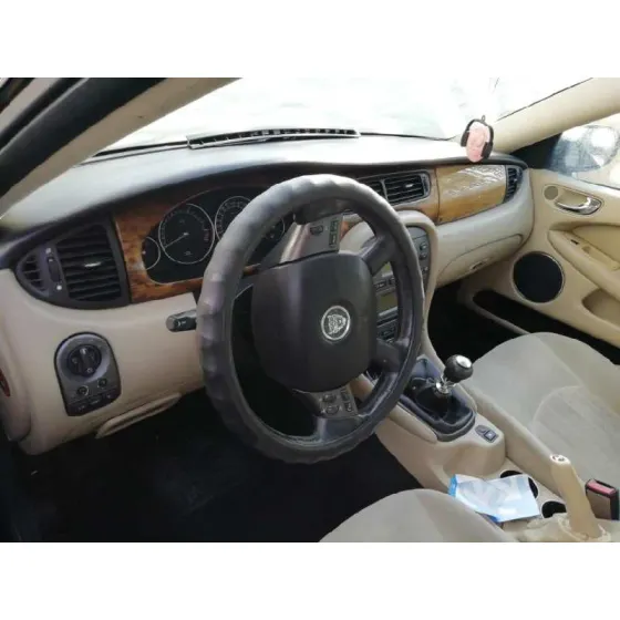 JAGUAR X-TYPE '2004 2.0 DIESEL CAT NEGRO