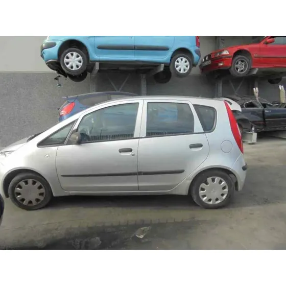 MITSUBISHI COLT BERLINA 5 (Z30A) '2004 1.1 INFORM (D) PLATA
