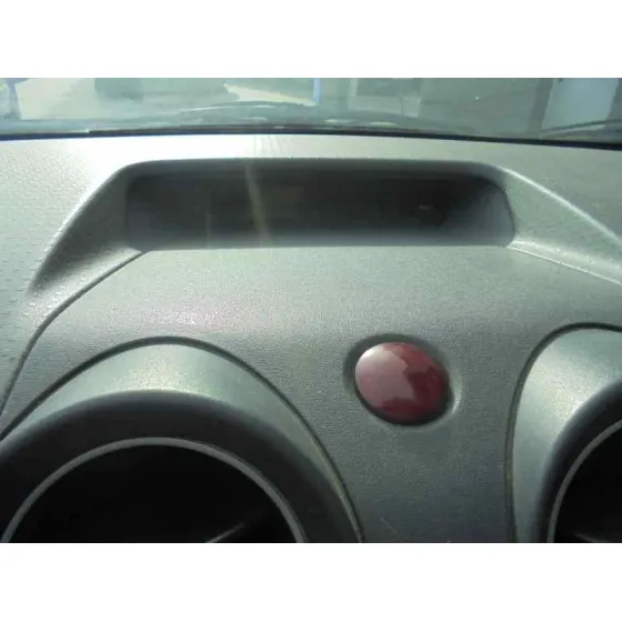 MITSUBISHI COLT BERLINA 5 (Z30A) '2004 1.1 INFORM (D) PLATA