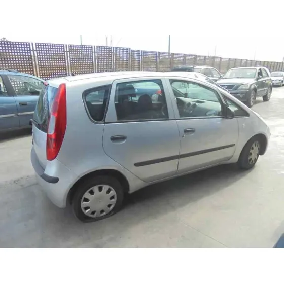 MITSUBISHI COLT BERLINA 5 (Z30A) '2004 1.1 INFORM (D) PLATA