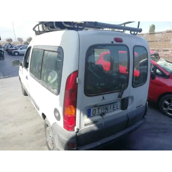 RENAULT KANGOO (F/KC0) '2004 AUTHENTIQUE BLANCO