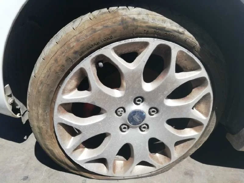 FORD FOCUS LIM. (CB4) FORD FOCUS LIM. (CB4) '2010 TREND BLANCO 2007