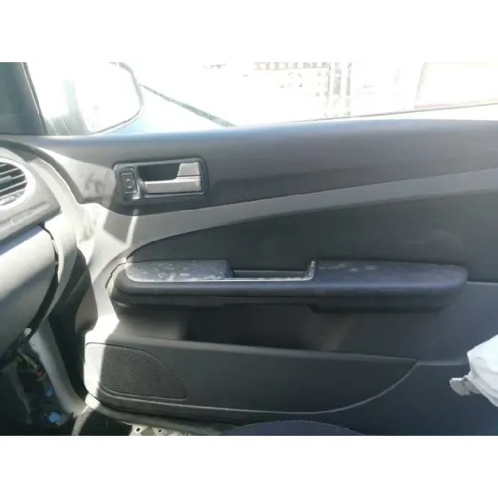 FORD FOCUS LIM. (CB4) '2010 TREND BLANCO