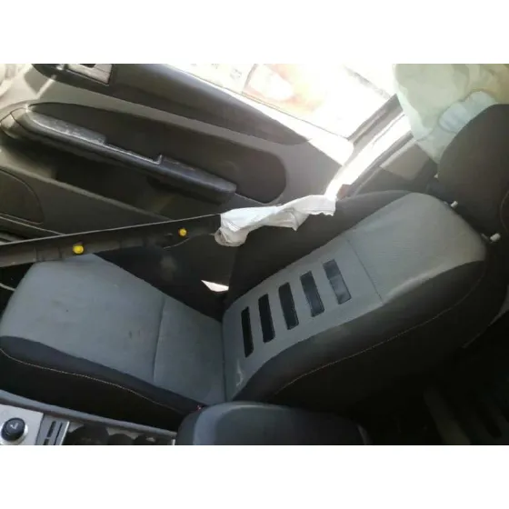 FORD FOCUS LIM. (CB4) '2010 TREND BLANCO