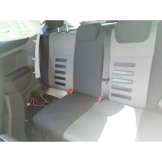 FORD FOCUS LIM. (CB4) '2010 TREND BLANCO