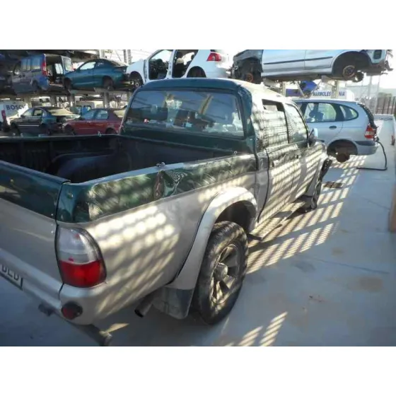 MITSUBISHI L 200 (K6/7) '2005 2.5 TD CAT VERDE/GRIS