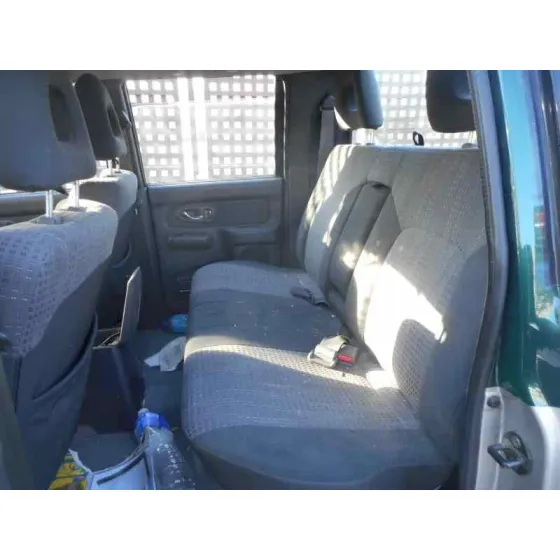 MITSUBISHI L 200 (K6/7) '2005 2.5 TD CAT VERDE/GRIS