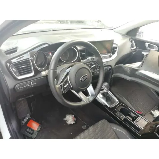 KIA XCEED '2020 TECH BLANCO