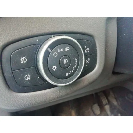 FORD TRANSIT CONNECT '2020 FURGON 200 L1 AMBIENTE BLANCO