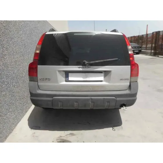 VOLVO XC70 '2004 2.4 DIESEL CAT PLATA