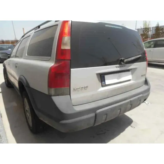 VOLVO XC70 '2004 2.4 DIESEL CAT PLATA