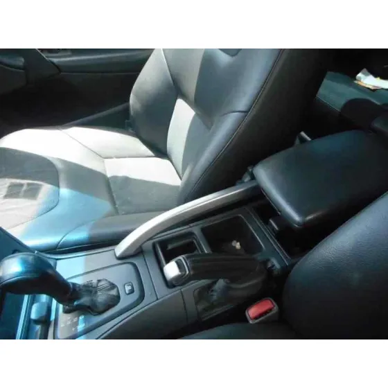 VOLVO XC70 '2004 2.4 DIESEL CAT PLATA