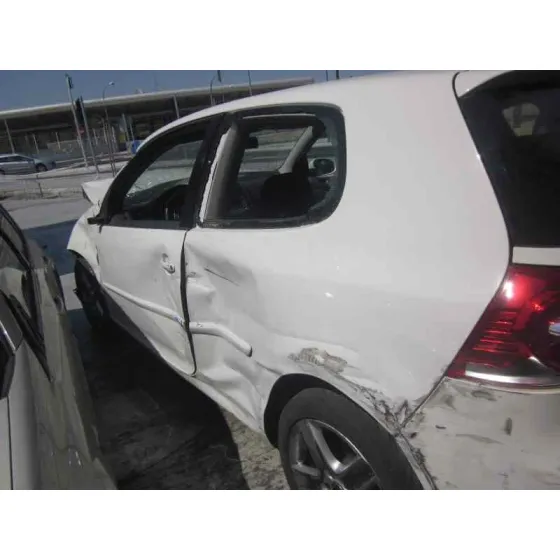 VOLKSWAGEN GOLF V BERLINA (1K1) '2007 GT SPORT BLANCO