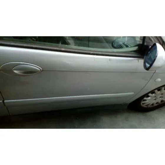 CITROEN C5 BERLINA '2001 2.2 HDI FAP CAT (4HX / DW12ED4) GRIS PLATA