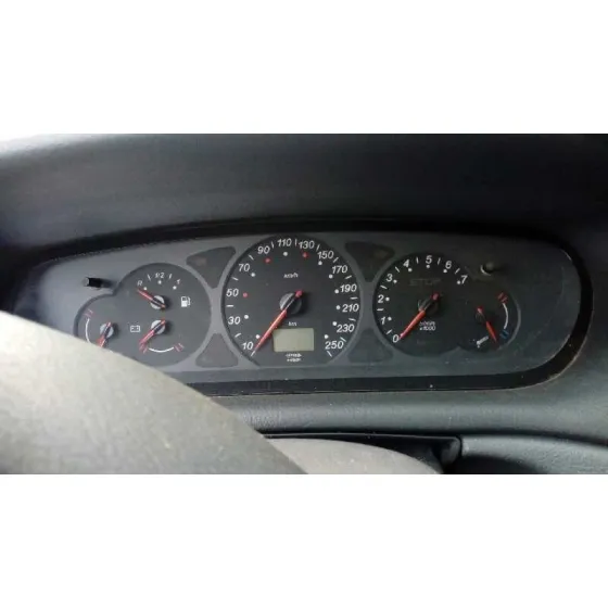 CITROEN C5 BERLINA '2001 2.2 HDI FAP CAT (4HX / DW12ED4) GRIS PLATA