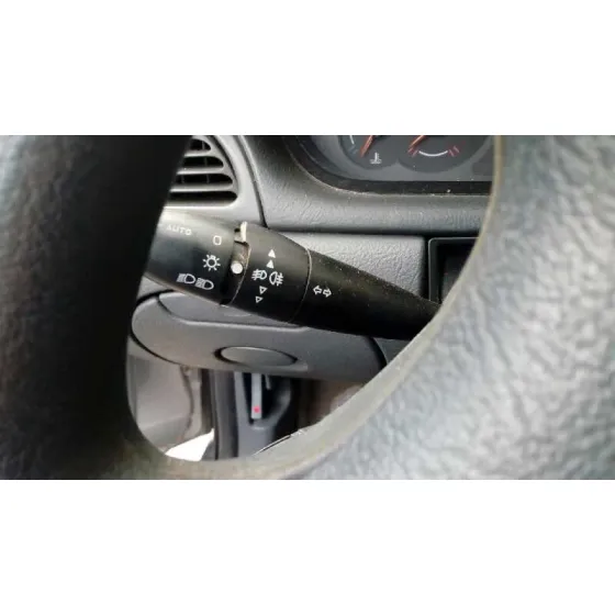 CITROEN C5 BERLINA '2001 2.2 HDI FAP CAT (4HX / DW12ED4) GRIS PLATA