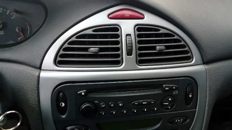 CITROEN C5 BERLINA '2001 2.2 HDI FAP CAT (4HX / DW12ED4) GRIS PLATA
