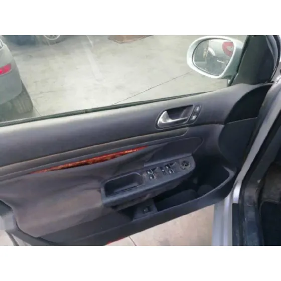 VOLKSWAGEN GOLF V BERLINA (1K1) '2006 HIGHLINE GRIS