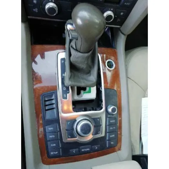AUDI Q7 (4L) '2006 3.0 TDI GRIS OSCURO
