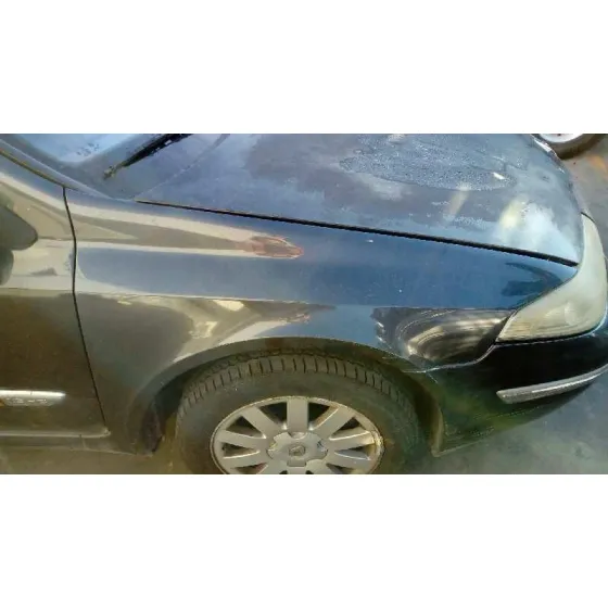 RENAULT LAGUNA II GRANDTOUR (KG0) '2001 DYNAMIQUE NEGRO