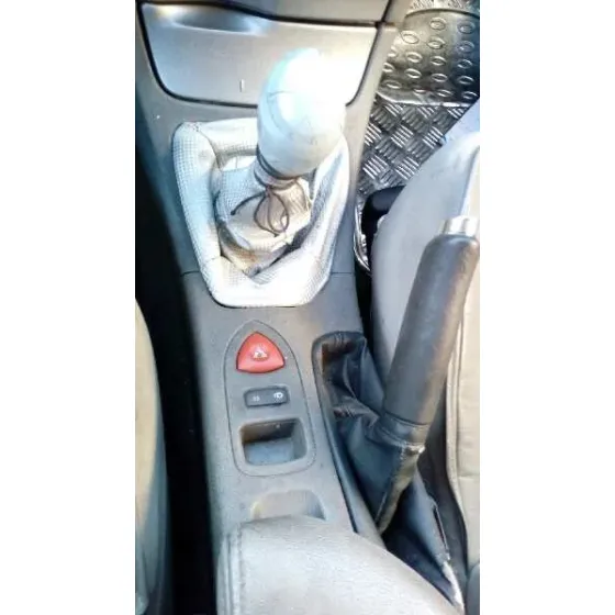 RENAULT LAGUNA II GRANDTOUR (KG0) '2001 DYNAMIQUE NEGRO
