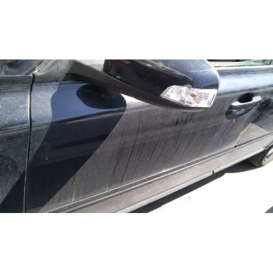 VOLVO V50 FAMILIAR '2007 1.6 DIESEL CAT NEGRO