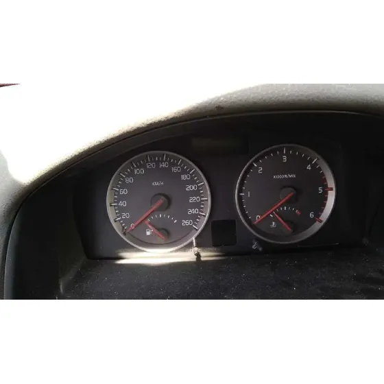 VOLVO V50 FAMILIAR '2007 1.6 DIESEL CAT NEGRO