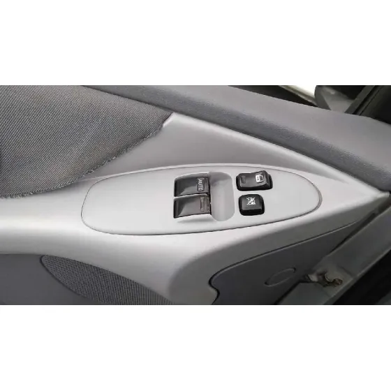NISSAN ALMERA TINO (V10M) '2005 VISIA GRIS