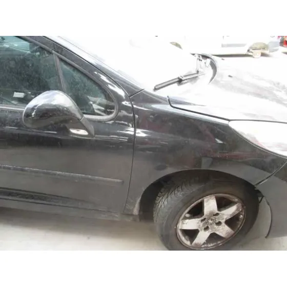 PEUGEOT 207 '2008 CONFORT NEGRO