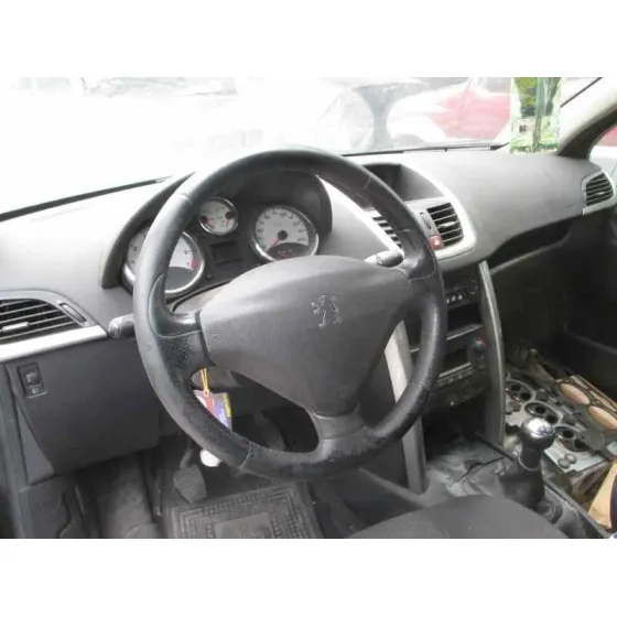 PEUGEOT 207 '2008 CONFORT NEGRO