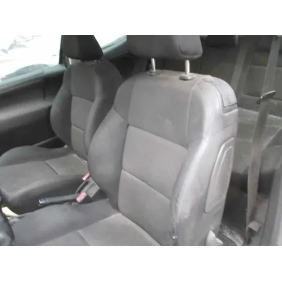 PEUGEOT 207 '2008 CONFORT NEGRO