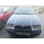 SKODA OCTAVIA BERLINA (1U2) SKODA OCTAVIA BERLINA (1U2) '2003 AMBIENTE AZUL MARINO 2000