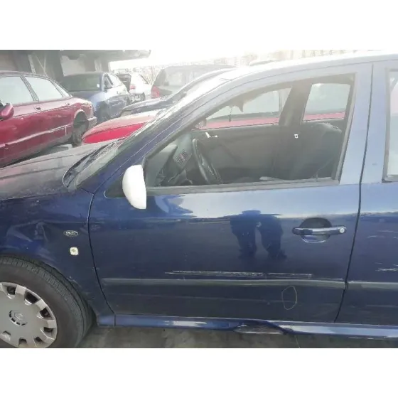 SKODA OCTAVIA BERLINA (1U2) '2003 AMBIENTE AZUL MARINO