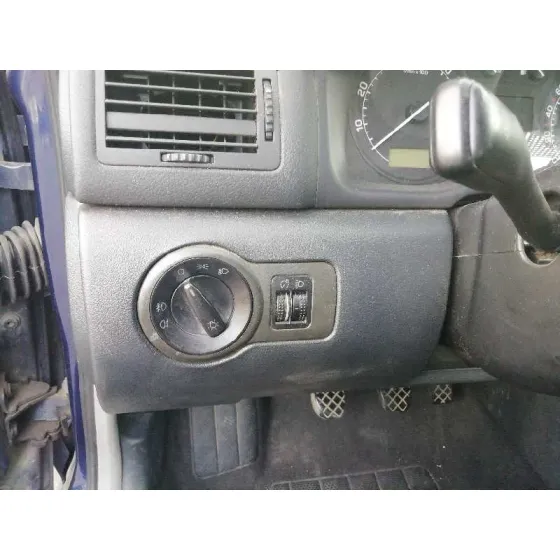 SKODA OCTAVIA BERLINA (1U2) '2003 AMBIENTE AZUL MARINO