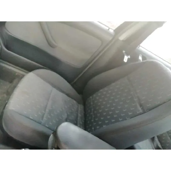 SKODA OCTAVIA BERLINA (1U2) '2003 AMBIENTE AZUL MARINO