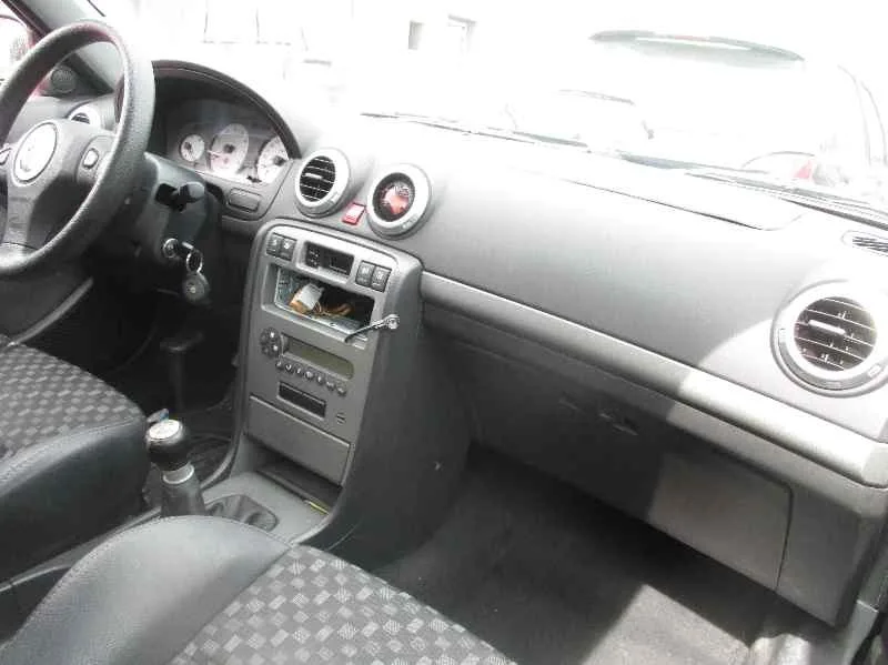 MG ROVER MG ZS (T/RT) '2004 120 AZUL